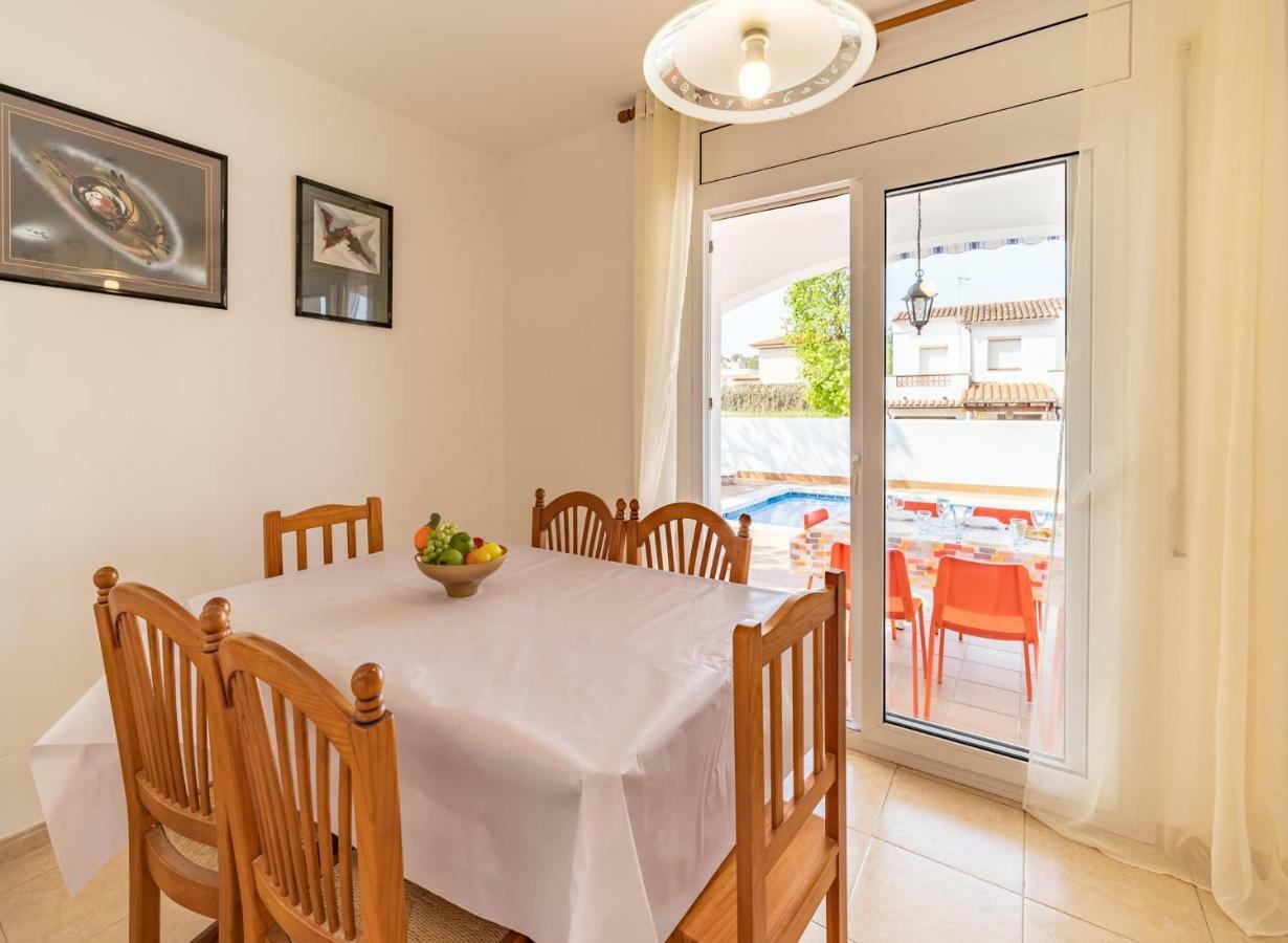 L' Escala Holiday Home Odri מראה חיצוני תמונה